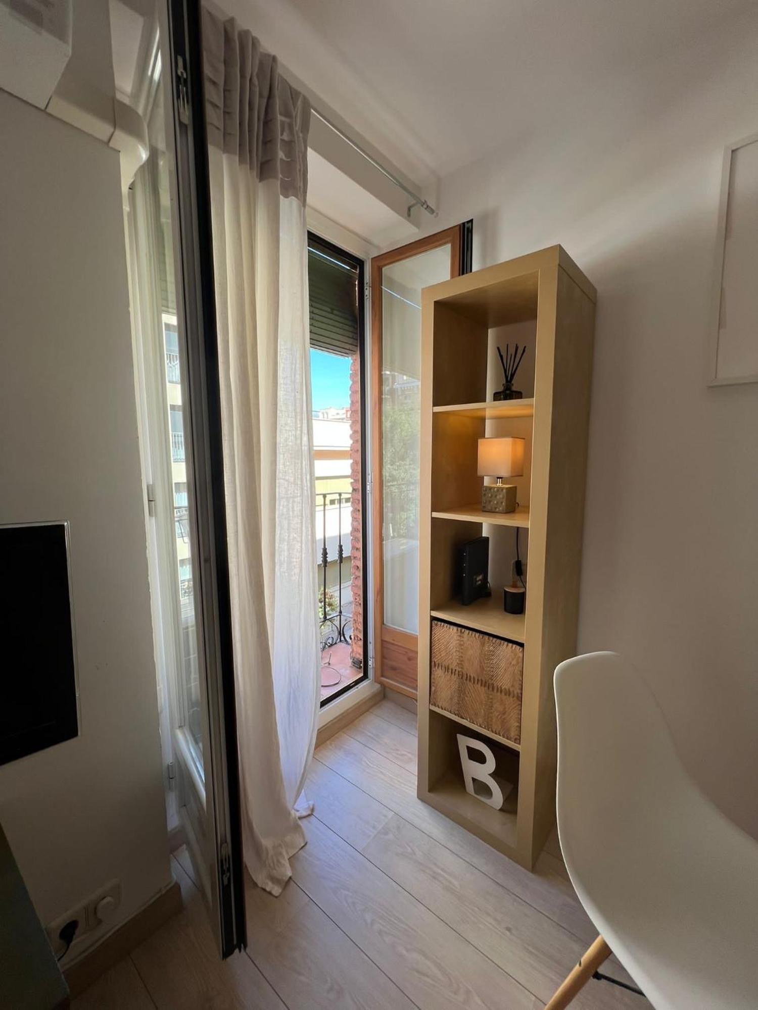 Lovely studio con balconcitos Madrid Esterno foto